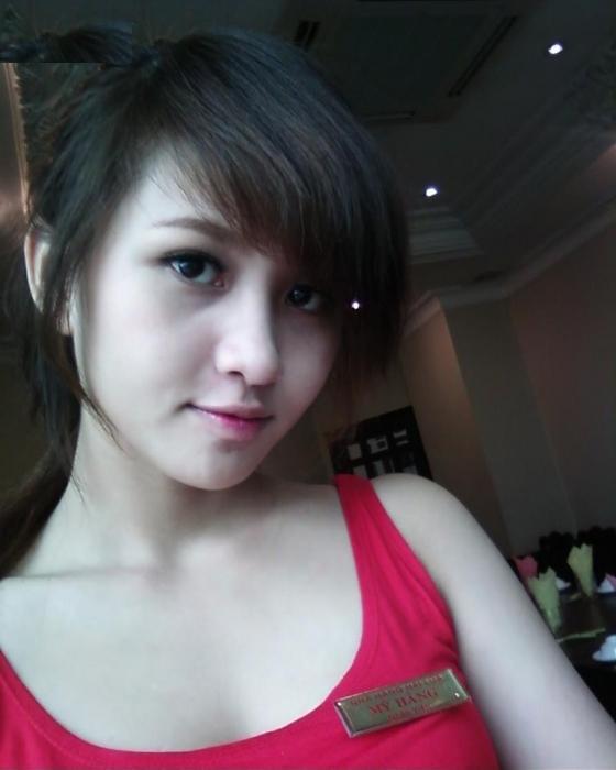 诱人的年轻女教师hd高清