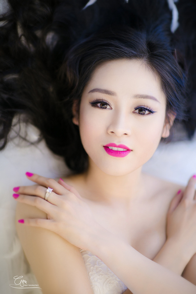 团鬼六美容师招聘
